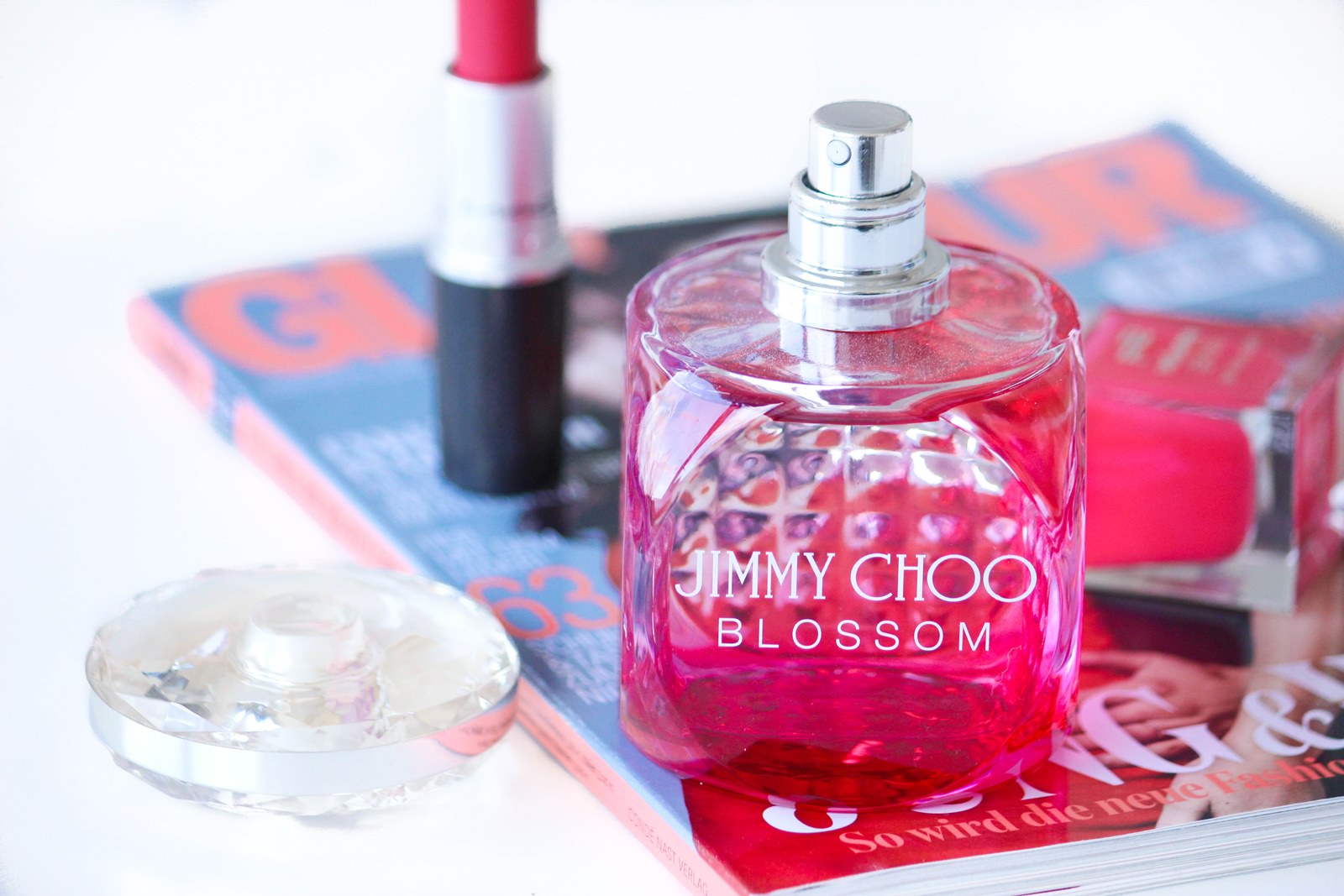 Des Belles Choses Parfum Review - Jimmy Choo Blossom 4
