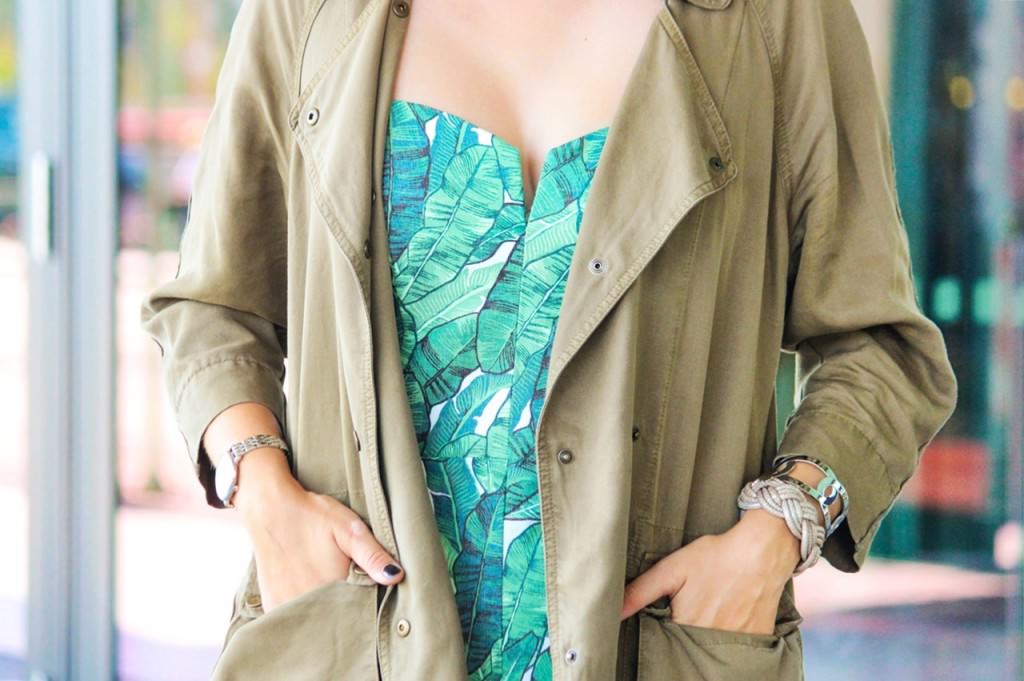 desbelleschoses-summer-look-trend-palmenprint-jumpsuit-khaki 6