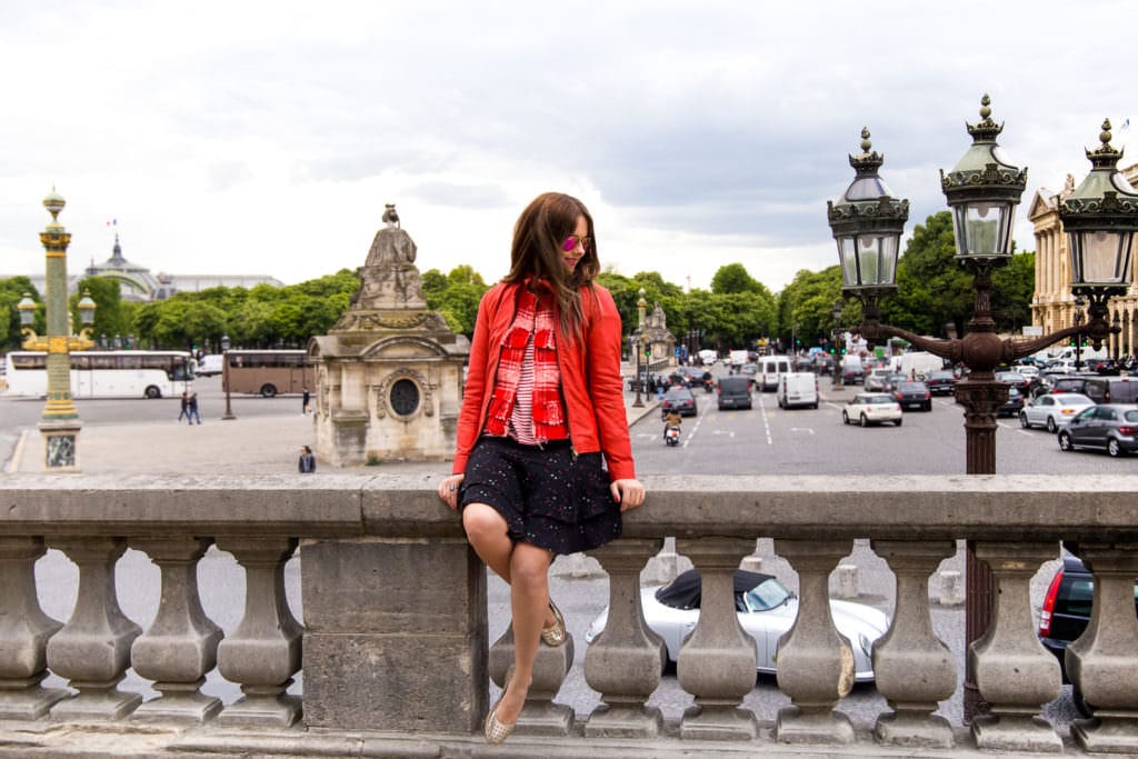 Alarmstufe Rot: Styling-Guide für deine rote Lederjacke