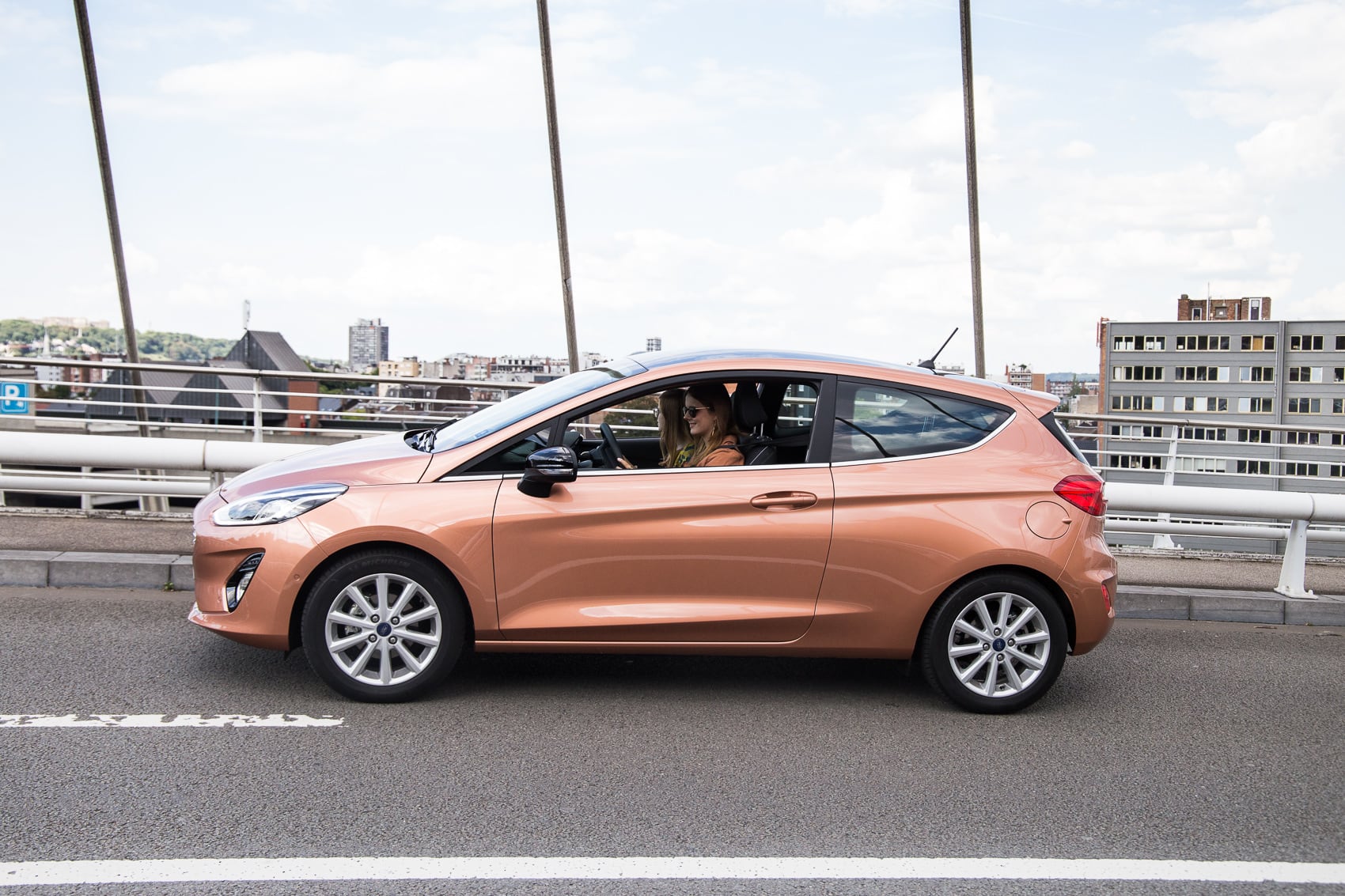 Städtereise mit dem neuen Ford Fiesta 2017 in Kalahari-Braun
