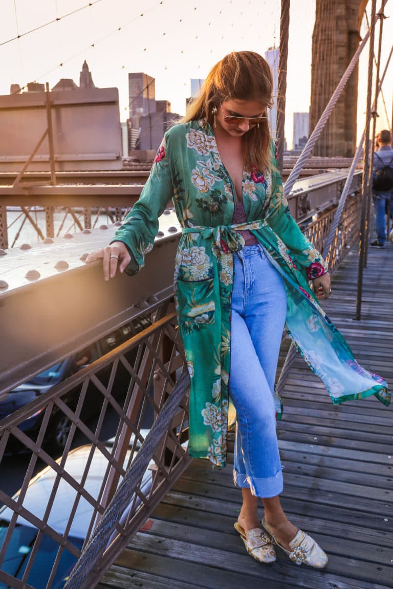 New York Fashion Week Streetstyle Auf Der Brooklyn Bridge