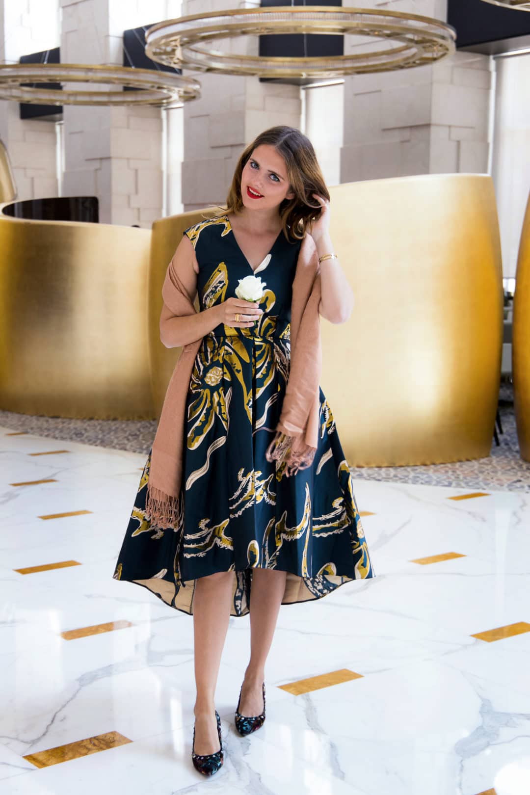Tausendundeine Nacht in Dubai - Goldenes Abendkleid von Closet London